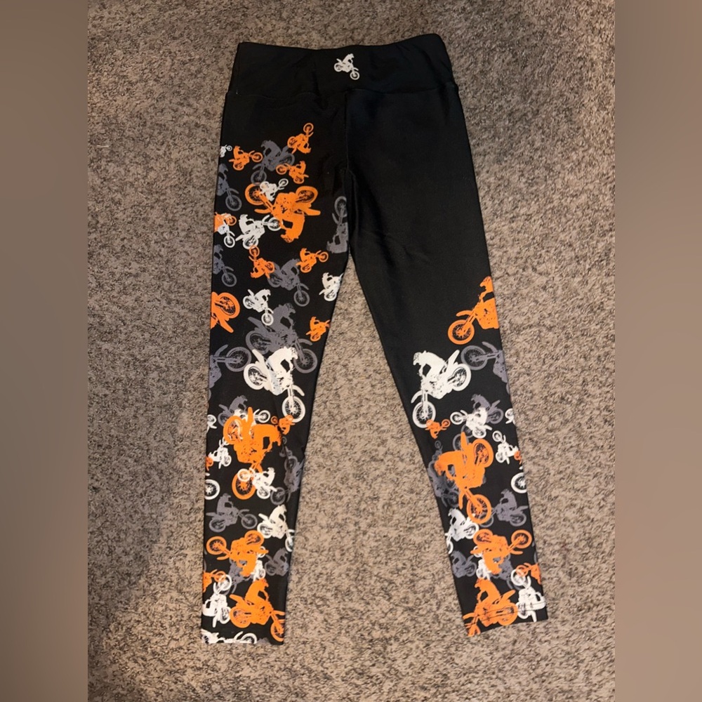 Women’s moto leggings size small